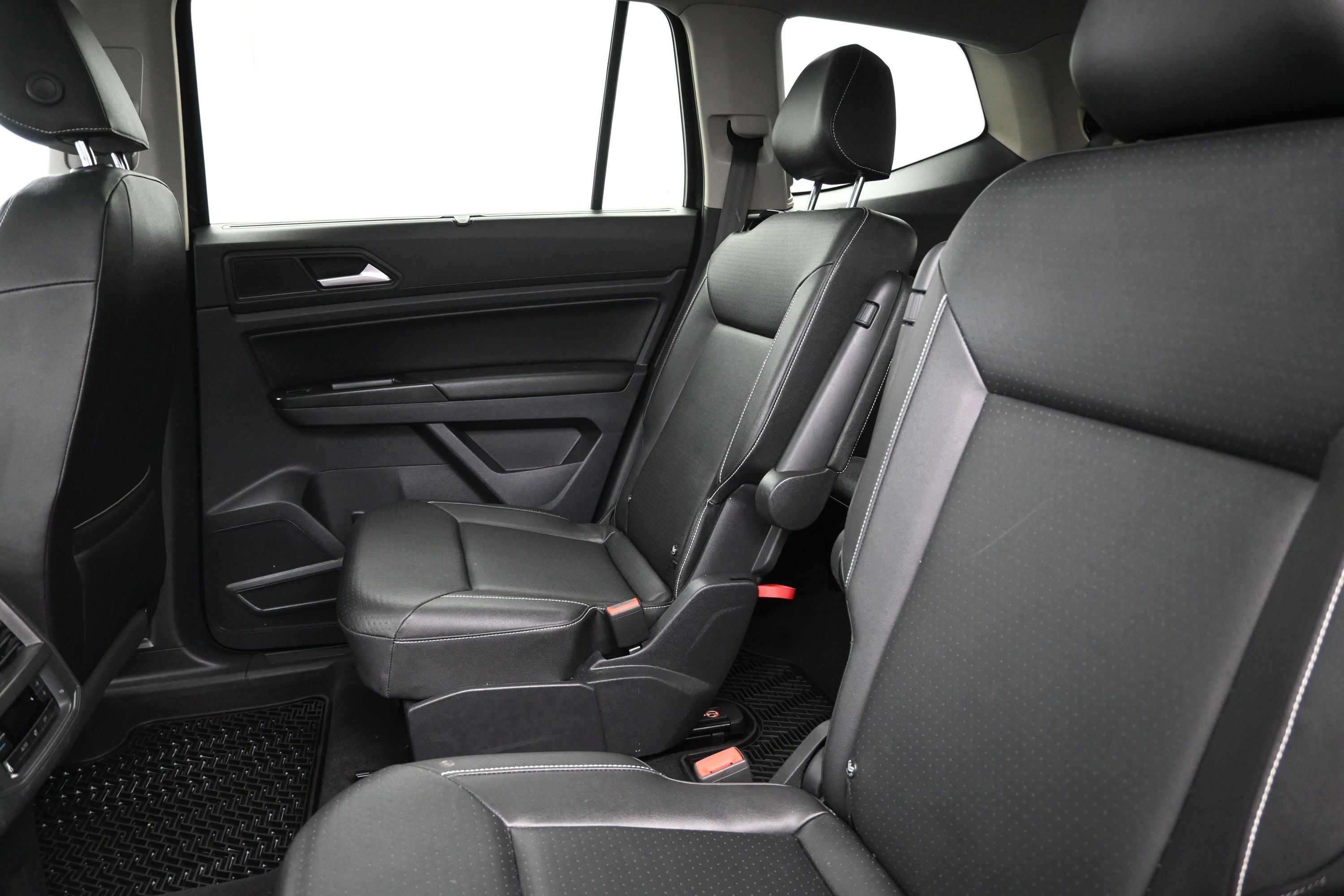 Used 2021 Volkswagen Atlas SE w/ Panoramic Sunroof Package AWD/4WD image 23