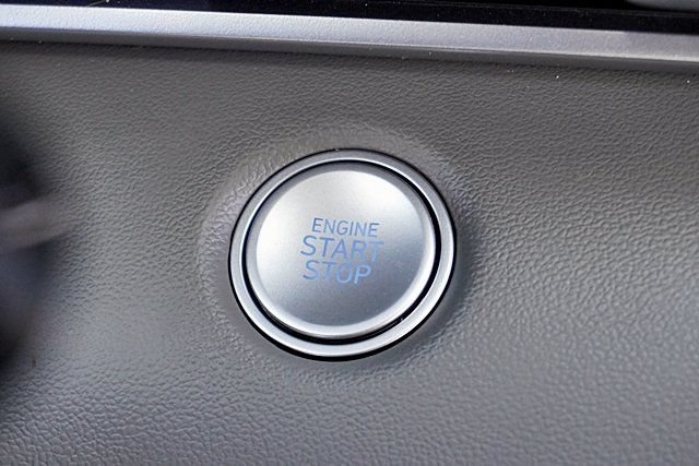 Certified 2026 Hyundai Elantra Sport FWD image 28