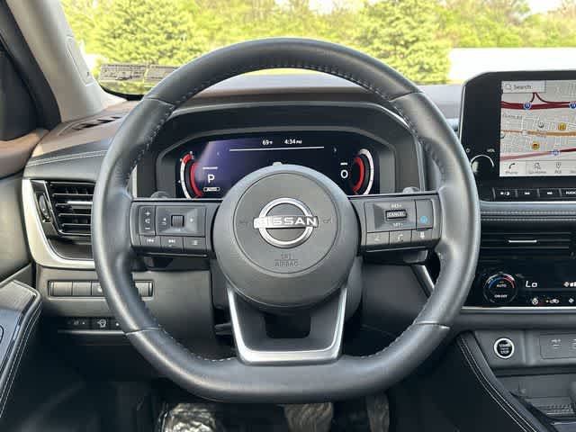 Used 2023 Nissan Rogue Platinum AWD/4WD image 8