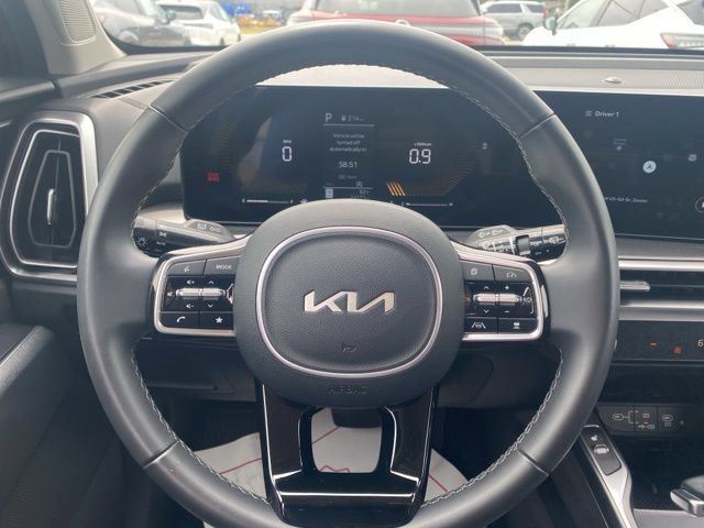 Used 2024 Kia Sorento S AWD/4WD image 15