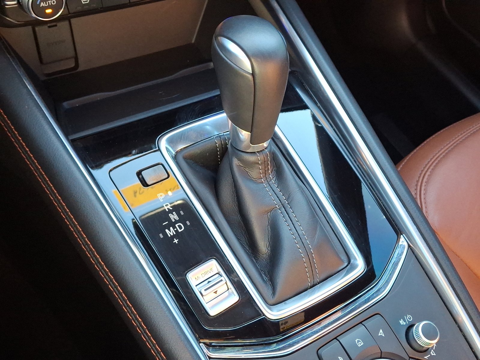 Certified 2024 MAZDA CX-5 Carbon Edition image 16