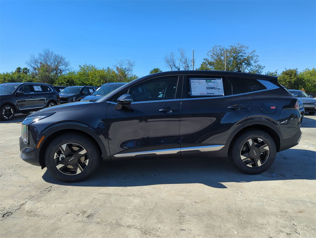 New 2026 Kia Sportage LX image 5