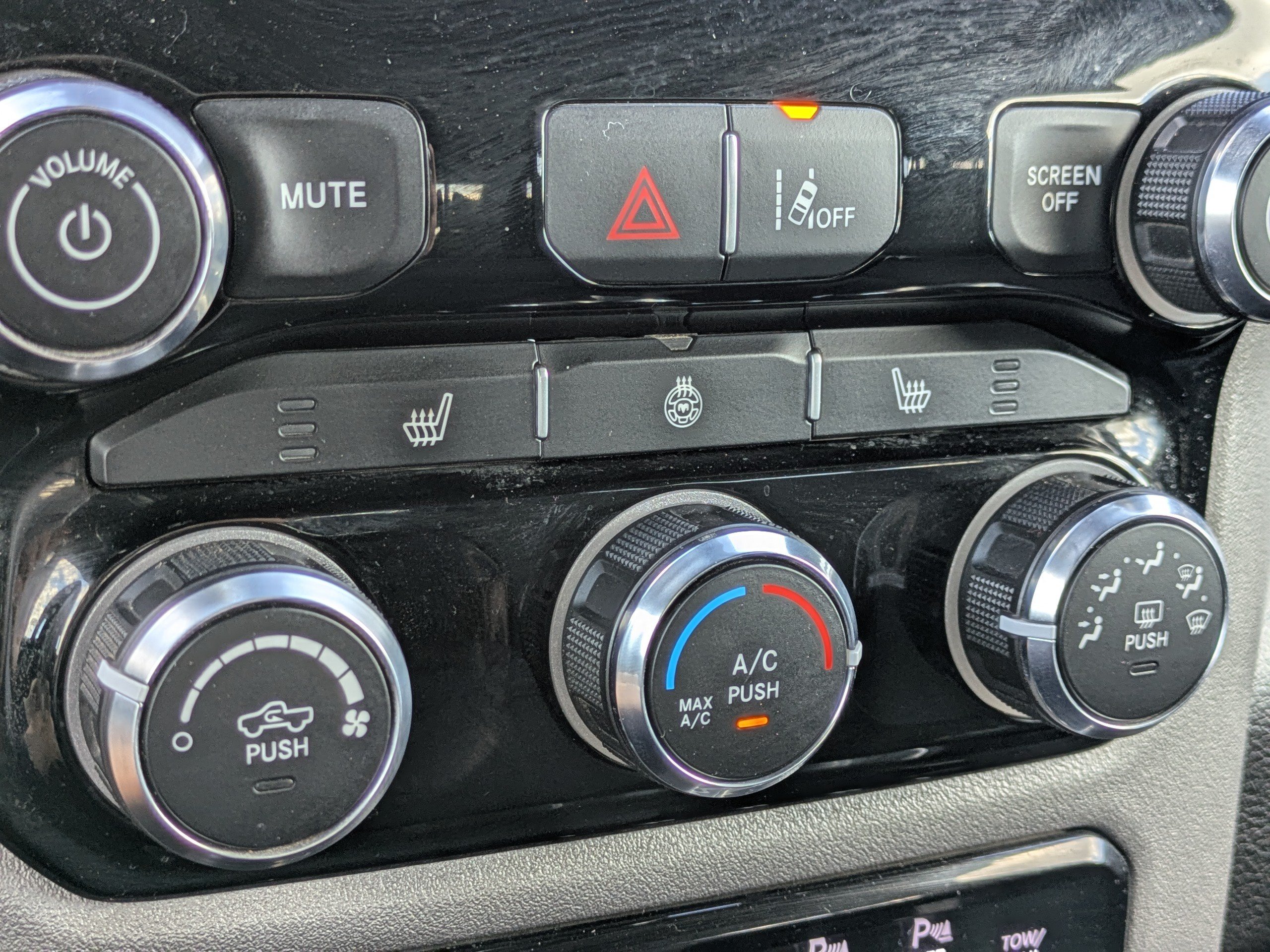 Used 2025 RAM 1500 Big Horn AWD/4WD image 28