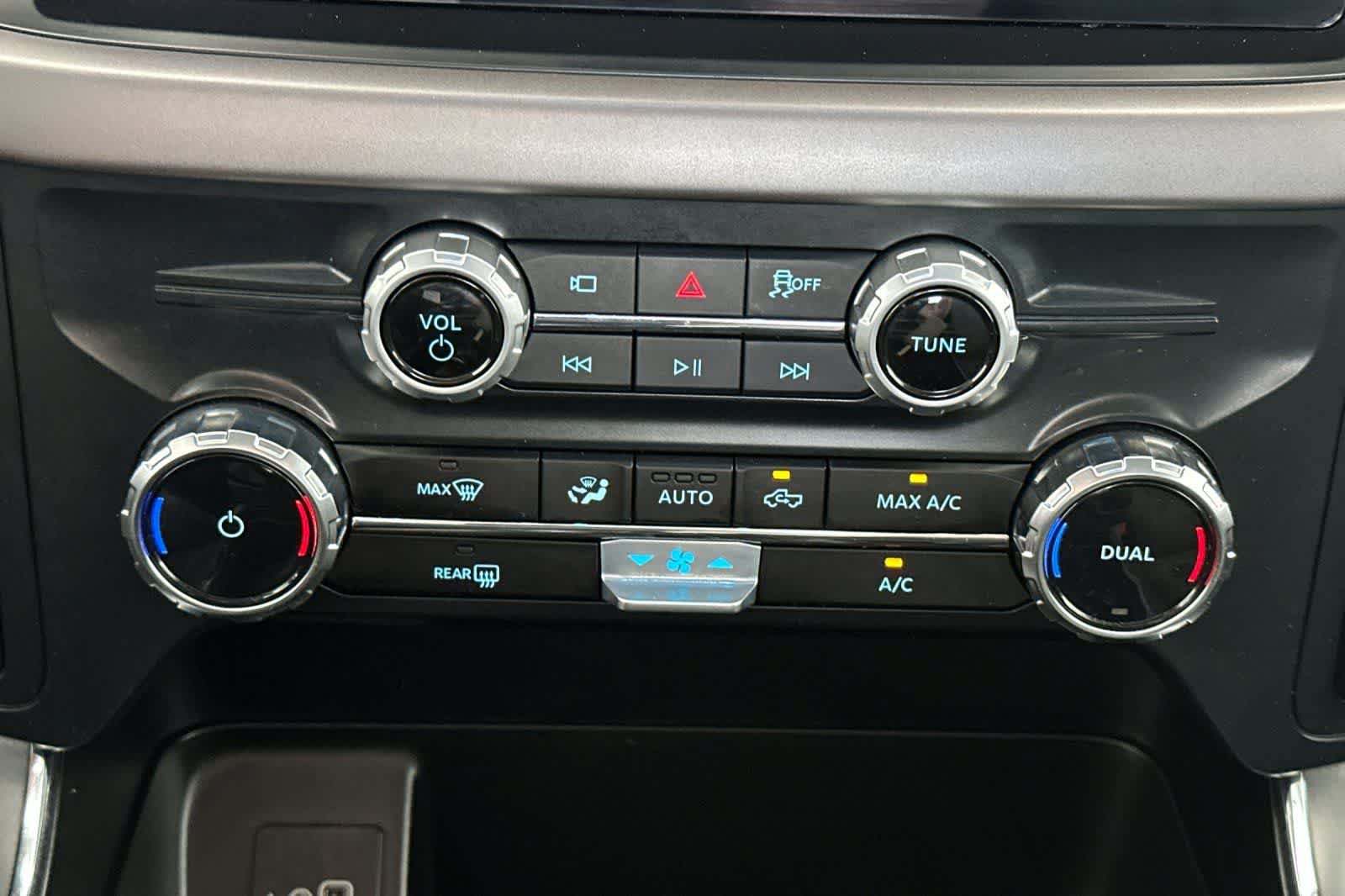 Used 2025 Ford F150 XLT w/ Equipment Group 301A Standard AWD/4WD image 21