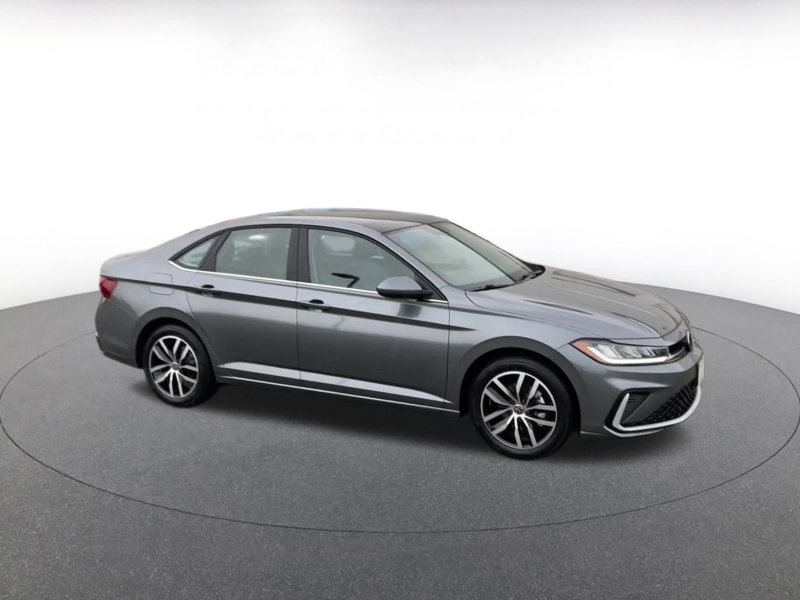 Used 2025 Volkswagen Jetta SE video 2