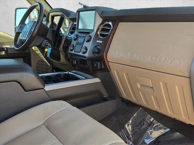 Used 2015 Ford F350 Lariat w/ Chrome Package image 21