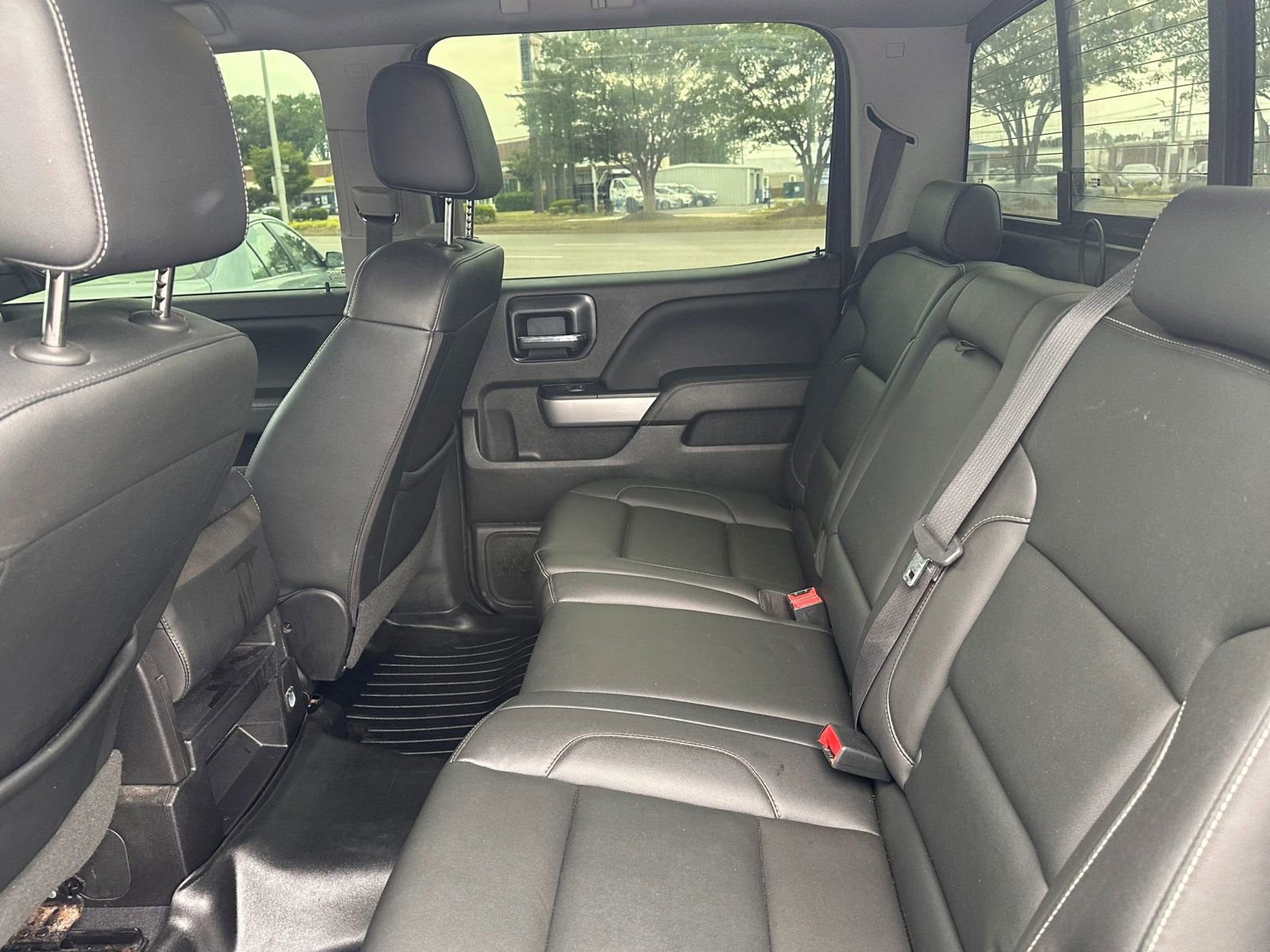 Used 2018 Chevrolet Silverado 1500 LT w/ All Star Edition AWD/4WD image 17