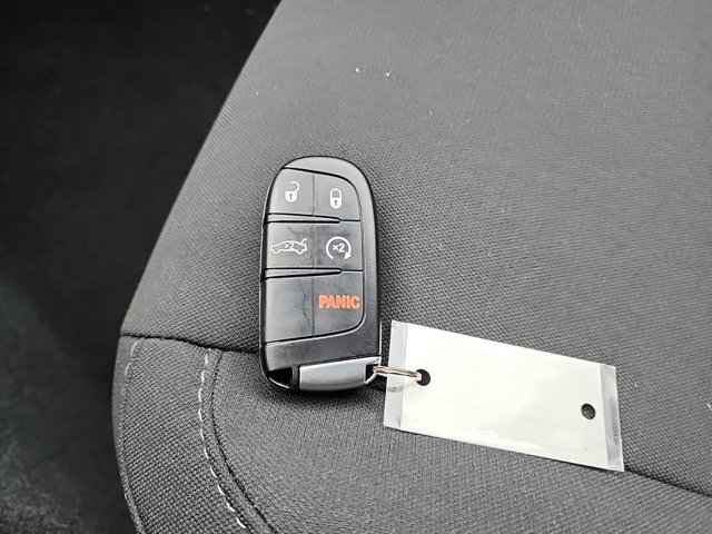 Used 2023 Dodge Challenger R/T w/ T/A Package image 31