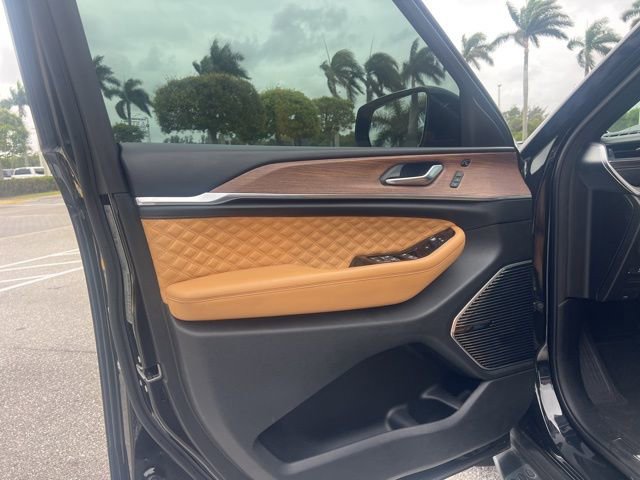 Used 2021 Jeep Grand Cherokee L Summit w/ MOPAR Finishing Package image 27