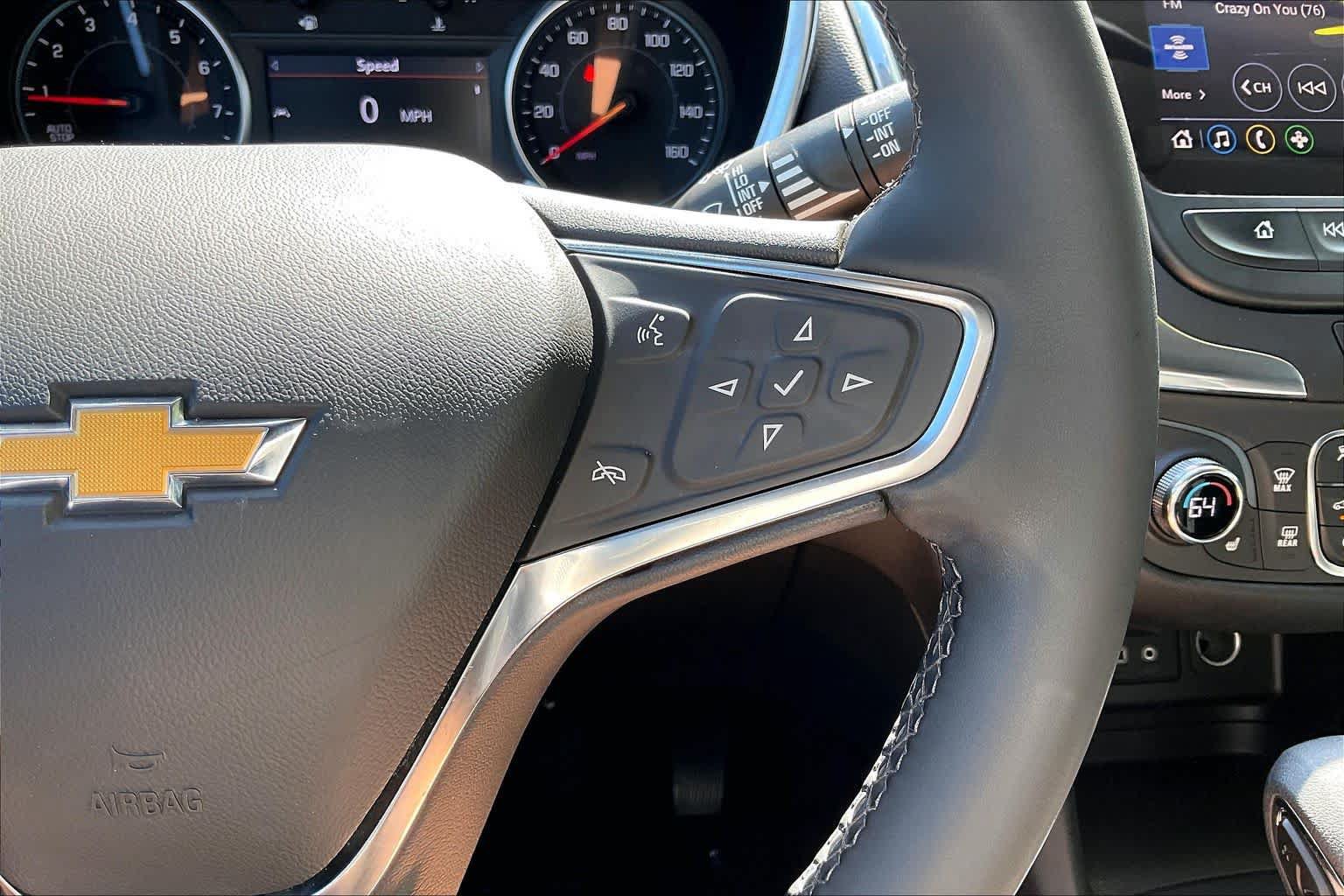 Used 2024 Chevrolet Equinox LT FWD image 19