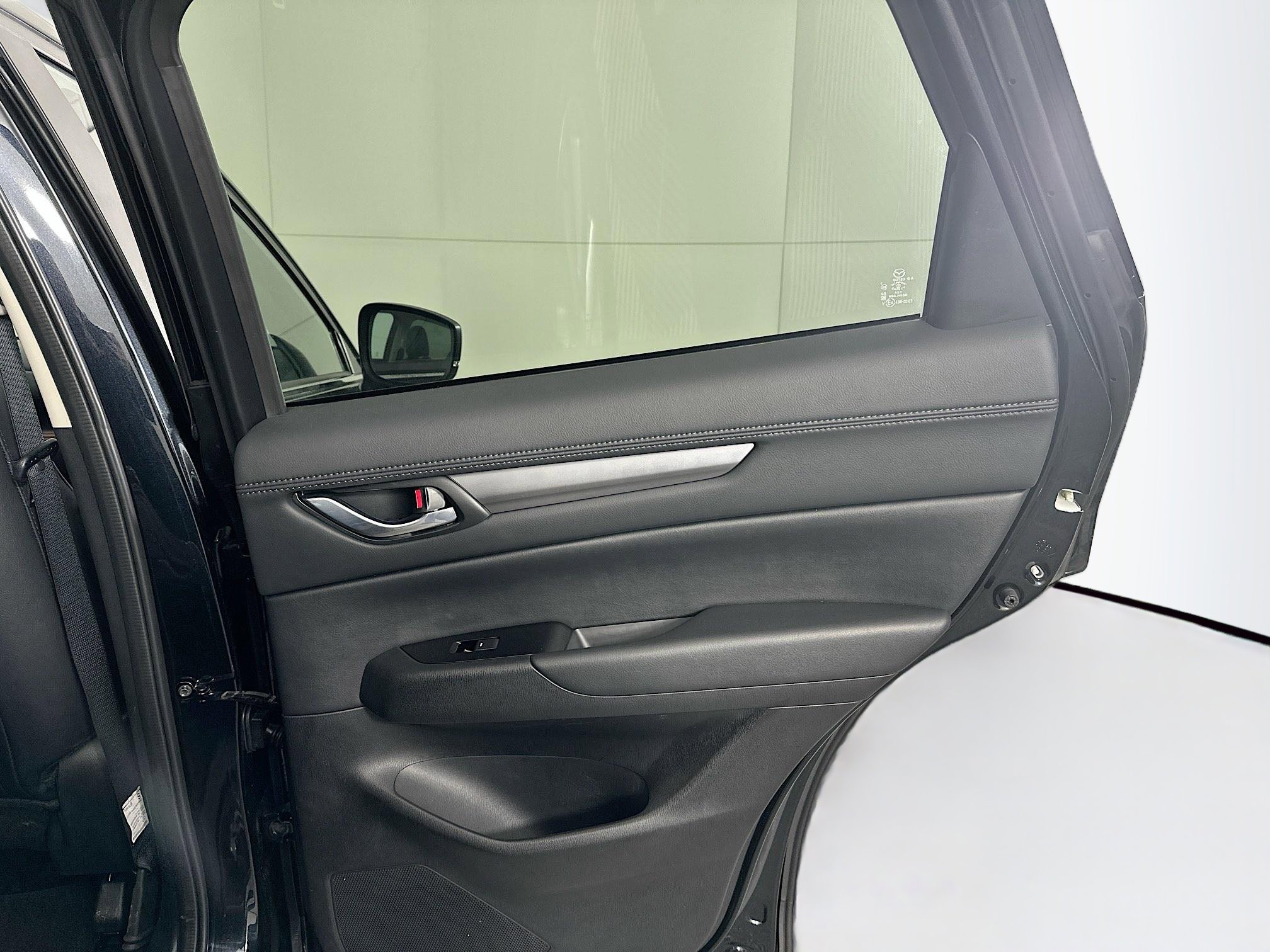 Used 2025 MAZDA CX-5 AWD 2.5 S w/ Preferred Package image 29