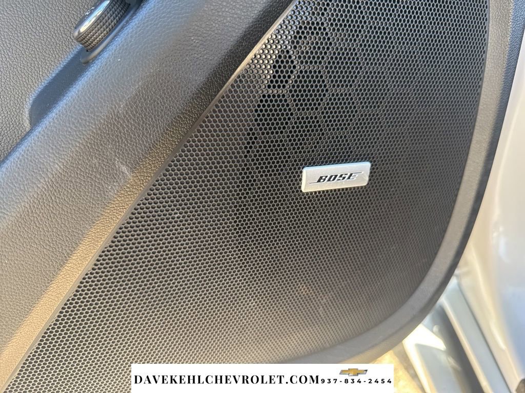 Used 2023 Chevrolet Traverse Premier AWD/4WD image 10