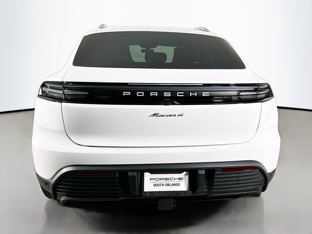 Used 2024 Porsche Macan 4 Electric image 10