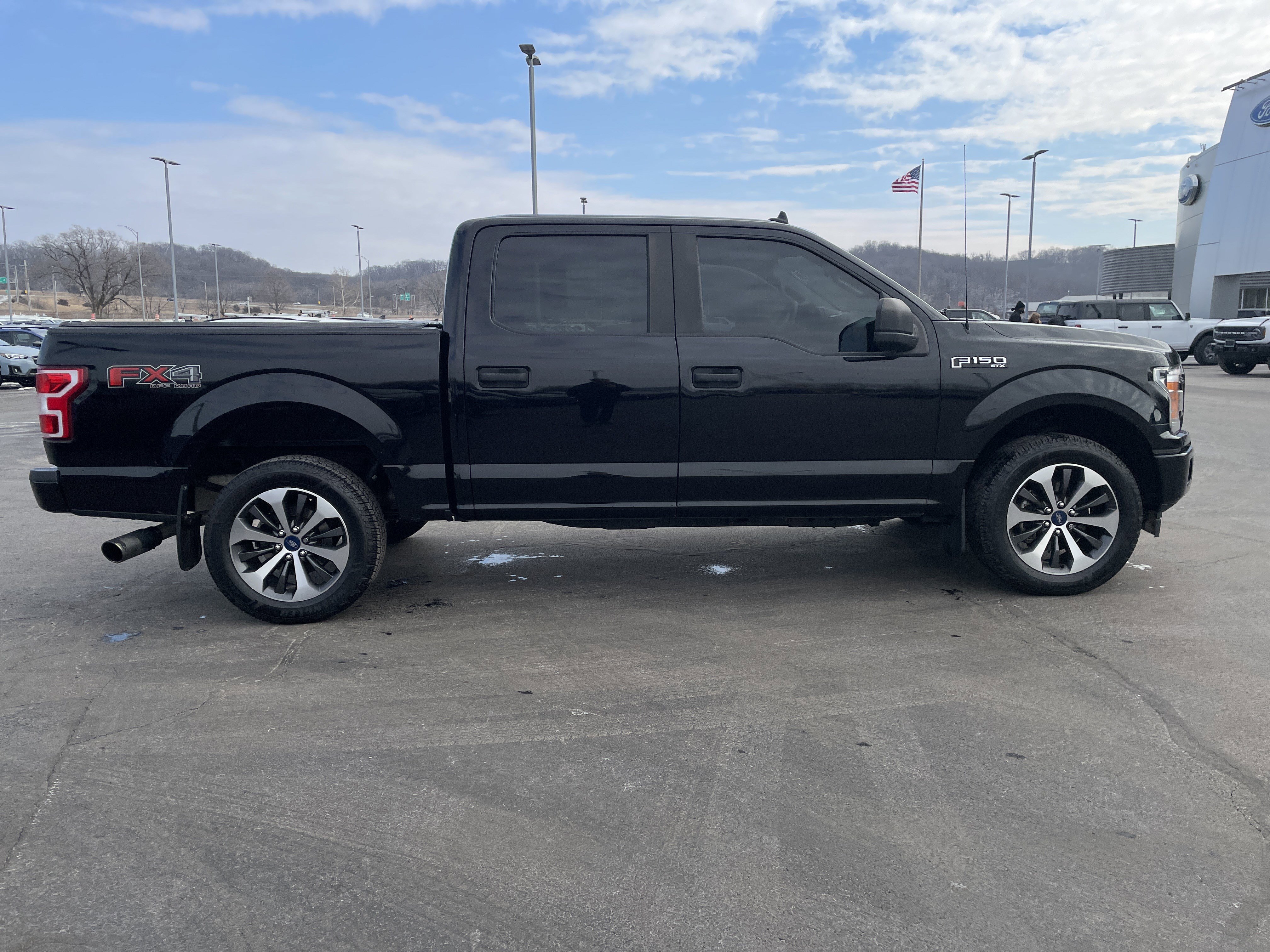 Used 2020 Ford F150 XL w/ Equipment Group 101A Mid image 8