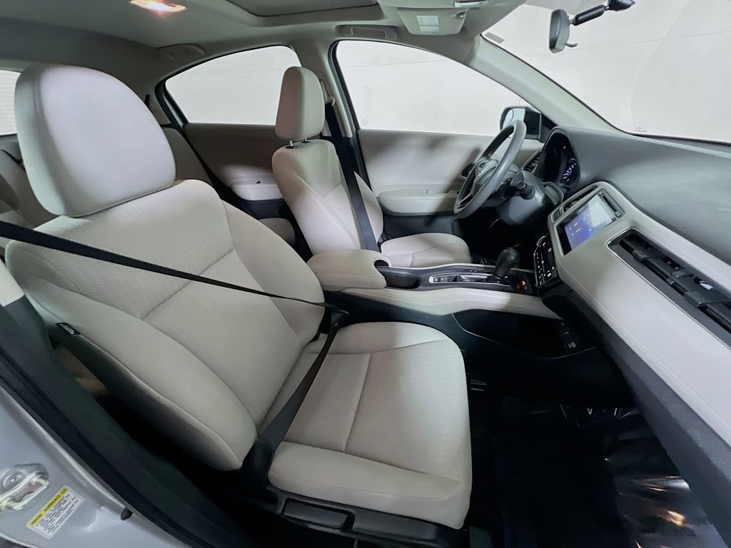 Used 2016 Honda HR-V EX image 25