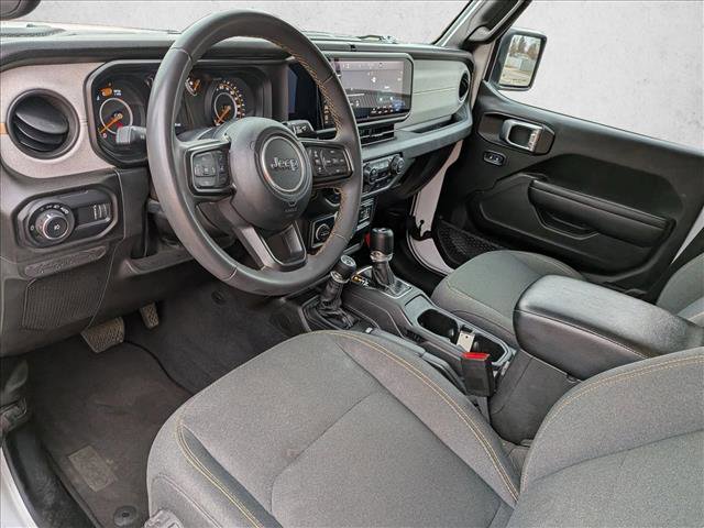 Used 2024 Jeep Wrangler Sport S image 11