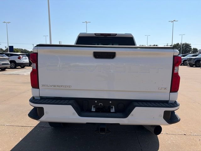 Used 2024 Chevrolet Silverado 2500 LTZ w/ LTZ Plus Package AWD/4WD image 4