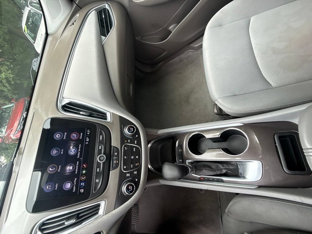 Used 2021 Chevrolet Malibu LT FWD image 18