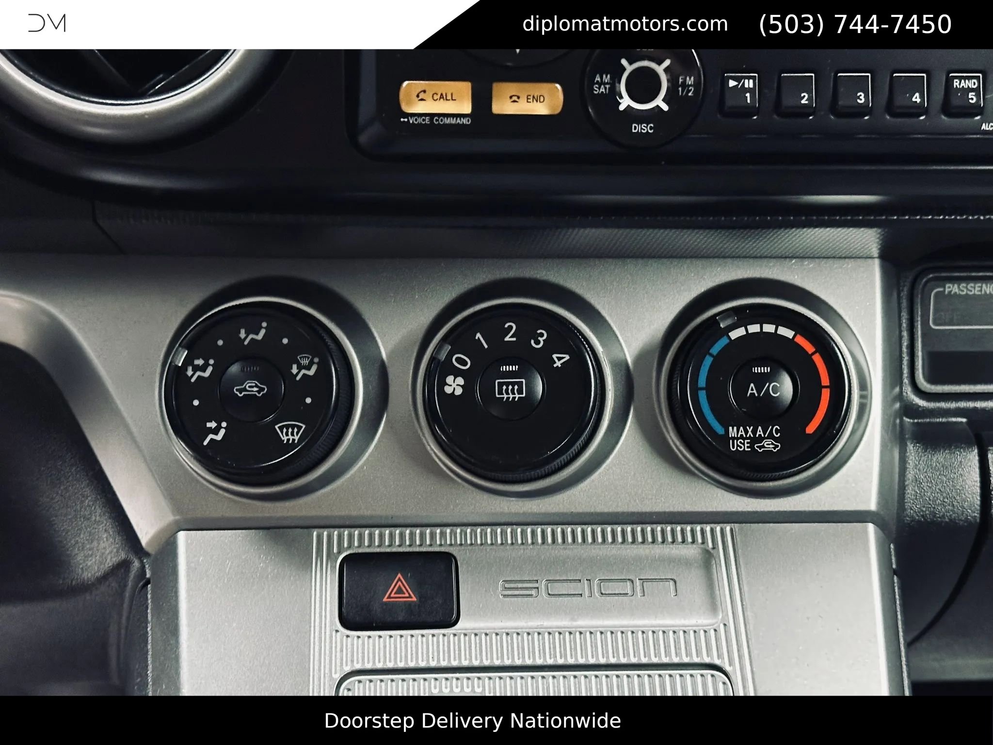 Used 2012 Scion xB FWD image 34
