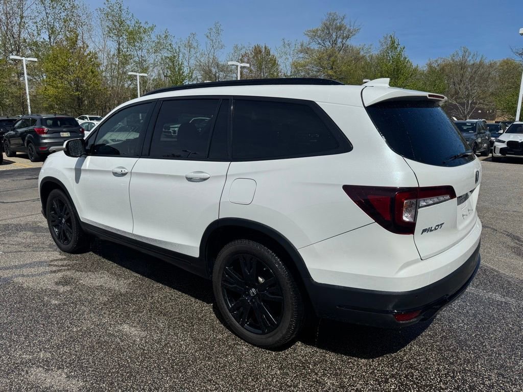 Used 2021 Honda Pilot Black Edition image 3
