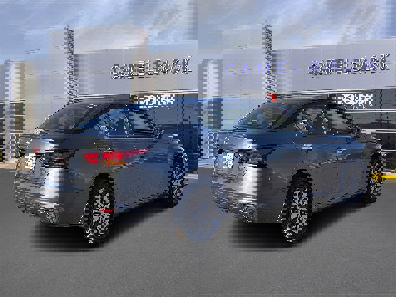 Used 2023 Nissan Altima 2.5 S image 5