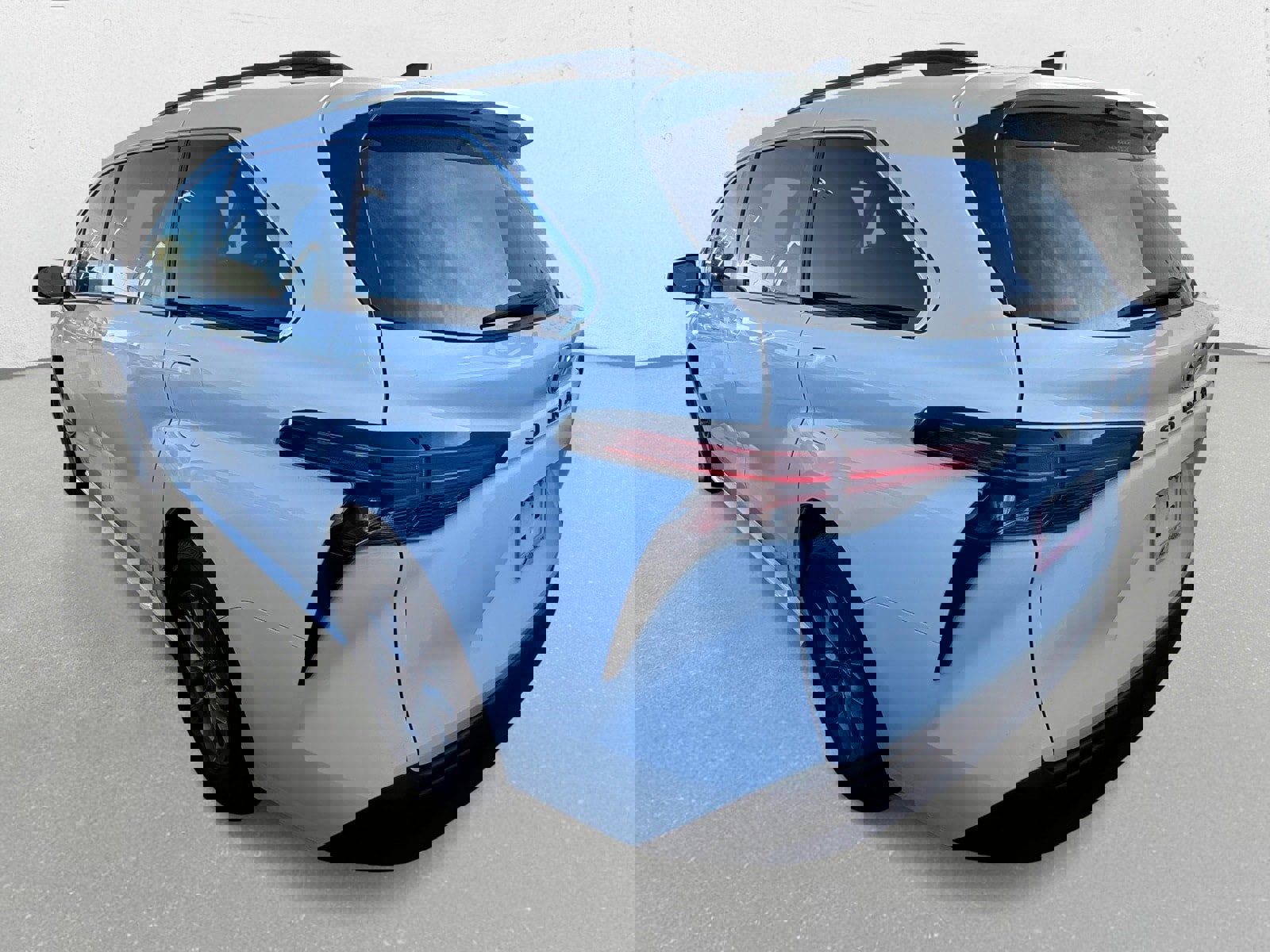 Used 2021 Toyota Sienna LE image 4