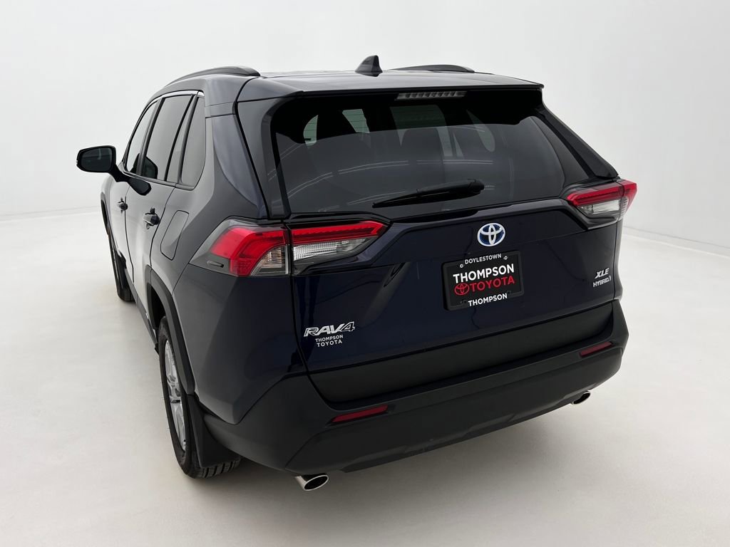 Used 2024 Toyota RAV4 XLE image 8