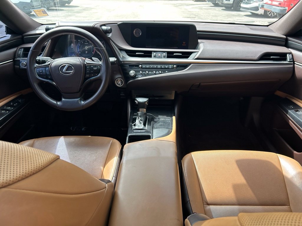 Used 2021 Lexus ES 350 w/ Accessory Package FWD image 10