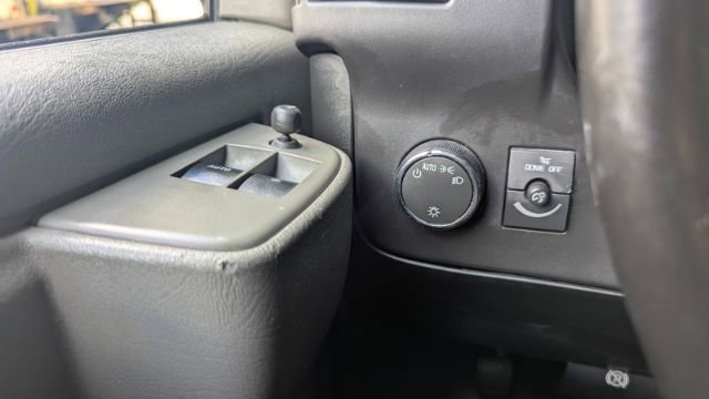 Used 2022 Chevrolet Express 2500 w/ Driver Convenience Package image 31