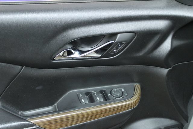 Used 2017 GMC Acadia SLE FWD image 12