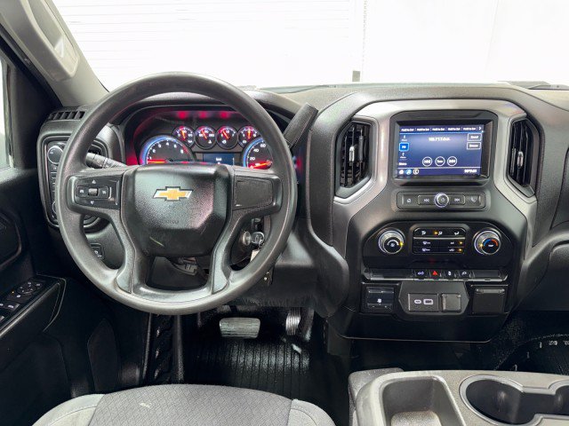 Used 2023 Chevrolet Silverado 2500 W/T w/ Gooseneck/5TH Wheel Package AWD/4WD image 15