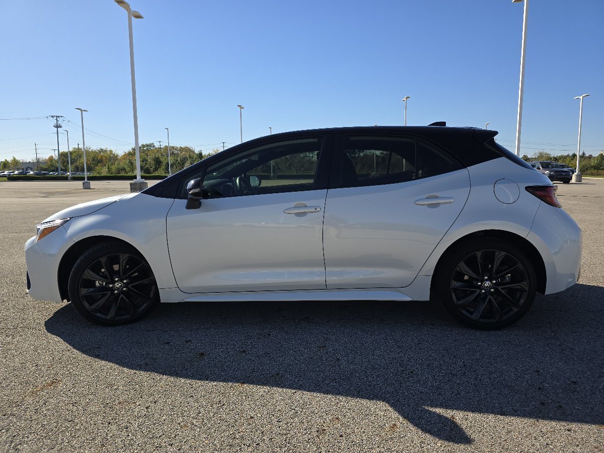 Used 2024 Toyota Corolla XSE FWD image 17