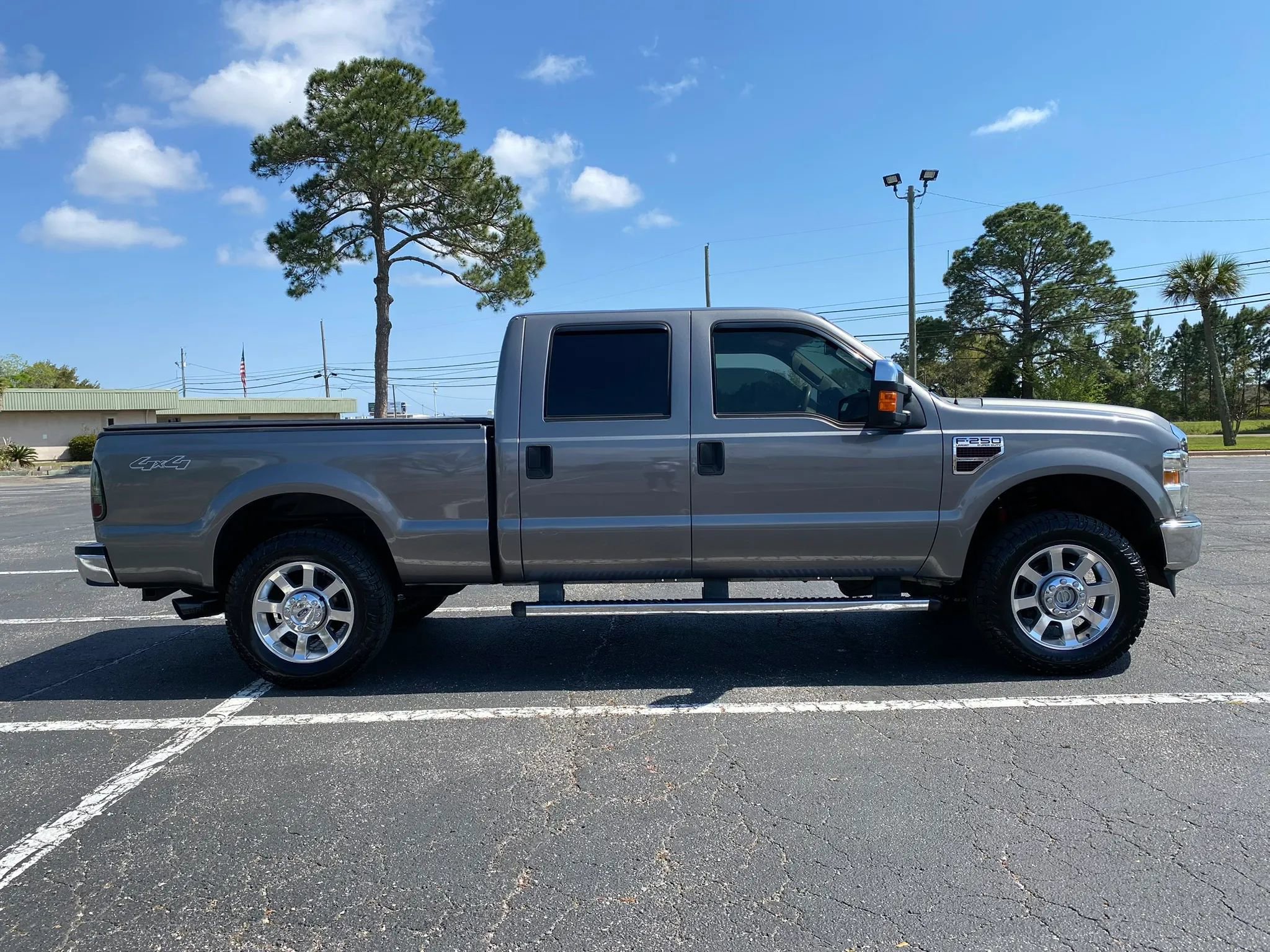 Used 2009 Ford F250 Lariat AWD/4WD image 9