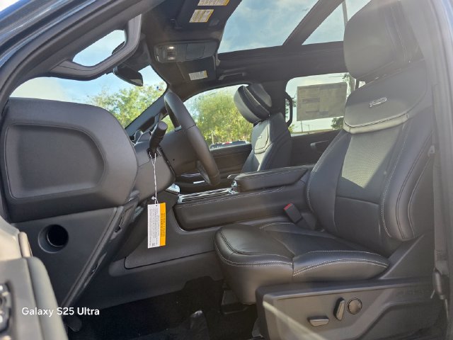 New 2027 Ford Expedition Platinum w/ Stealth Appearance Package RWD image 10