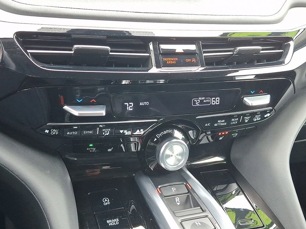 Used 2023 Acura MDX SH-AWD w/ Technology Package image 16