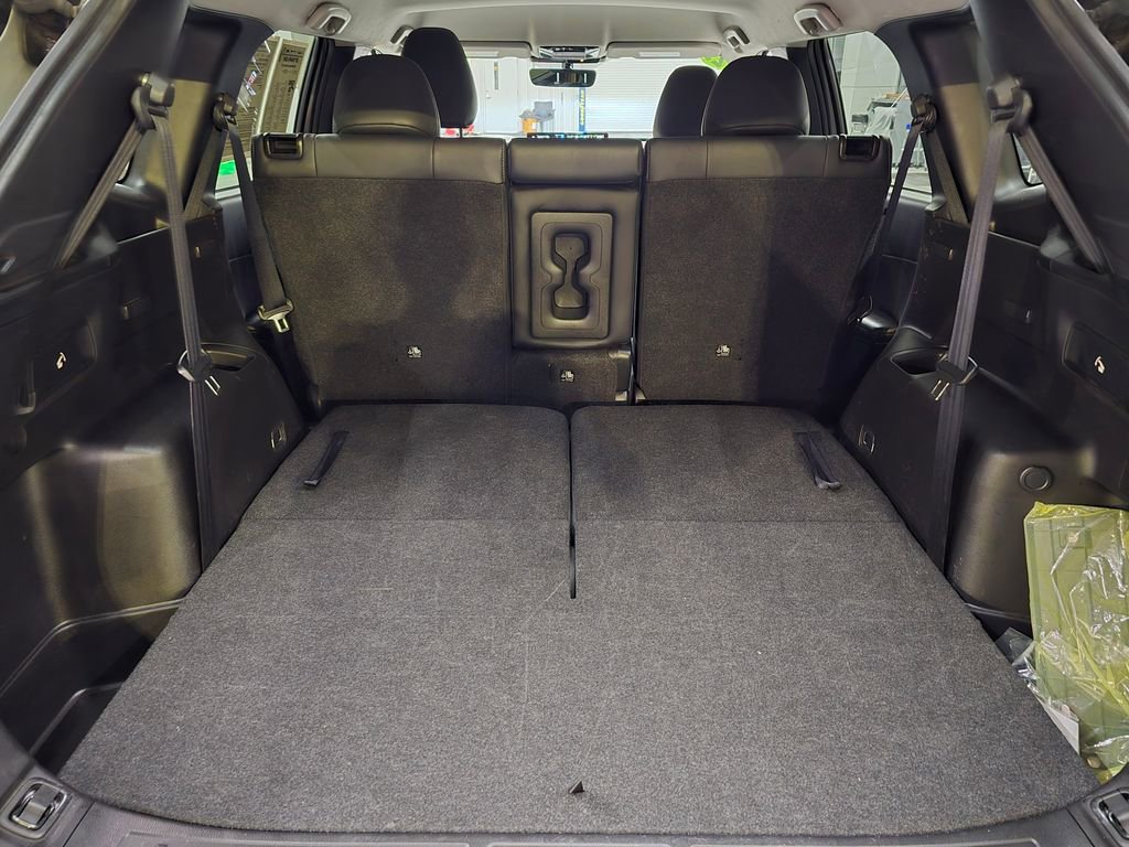 Used 2025 Mitsubishi Outlander SE FWD image 41