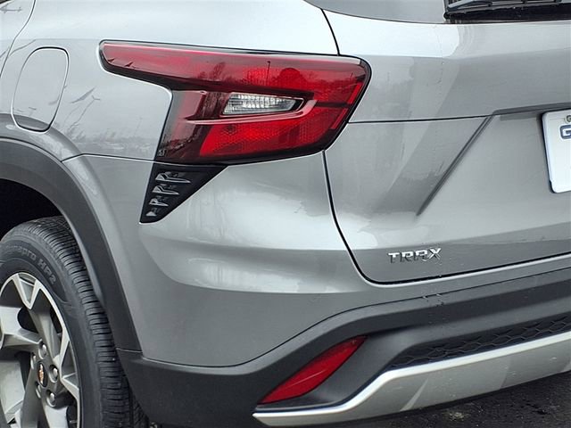 New 2026 Chevrolet Trax LT w/ LT Convenience Package image 18