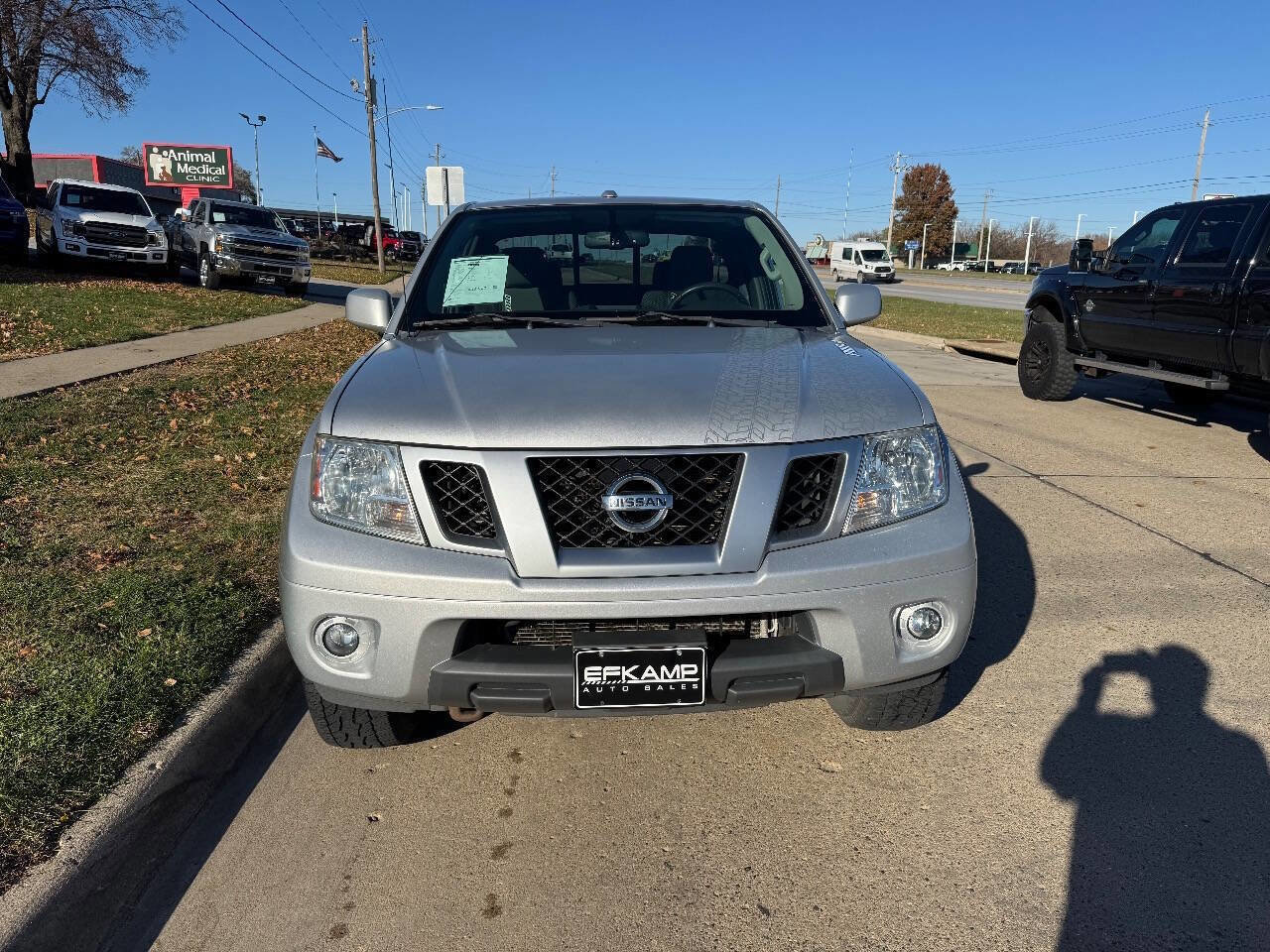 Used 2016 Nissan Frontier PRO-4X image 8
