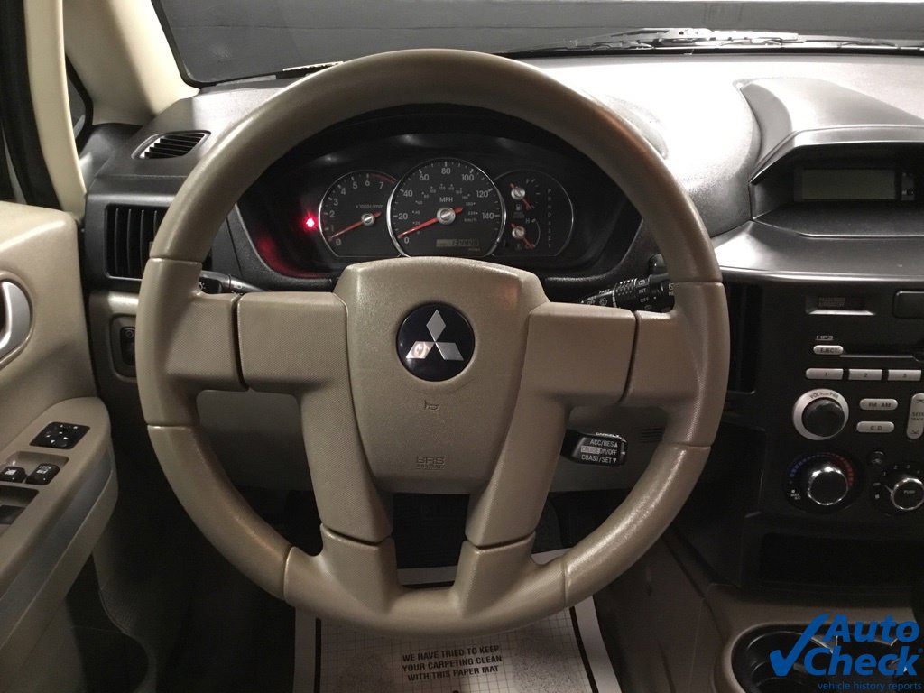 Used 2007 Mitsubishi Endeavor LS FWD image 41