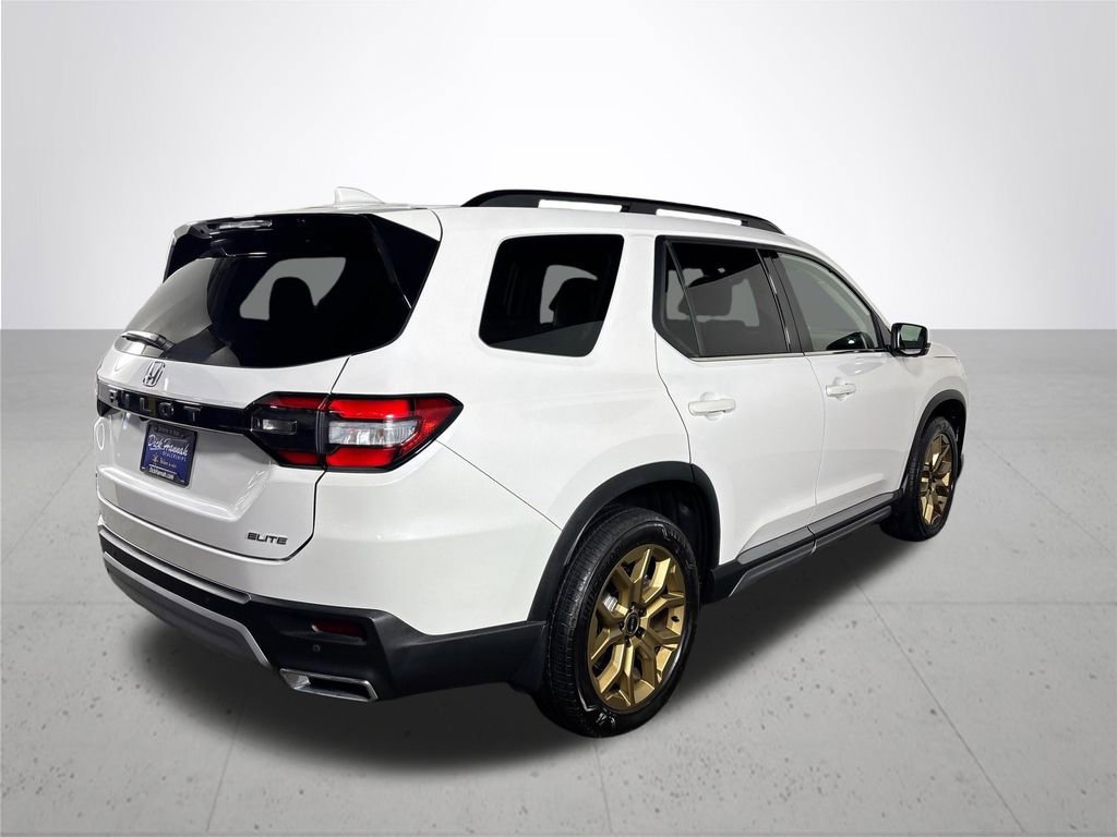 Used 2024 Honda Pilot Elite image 6