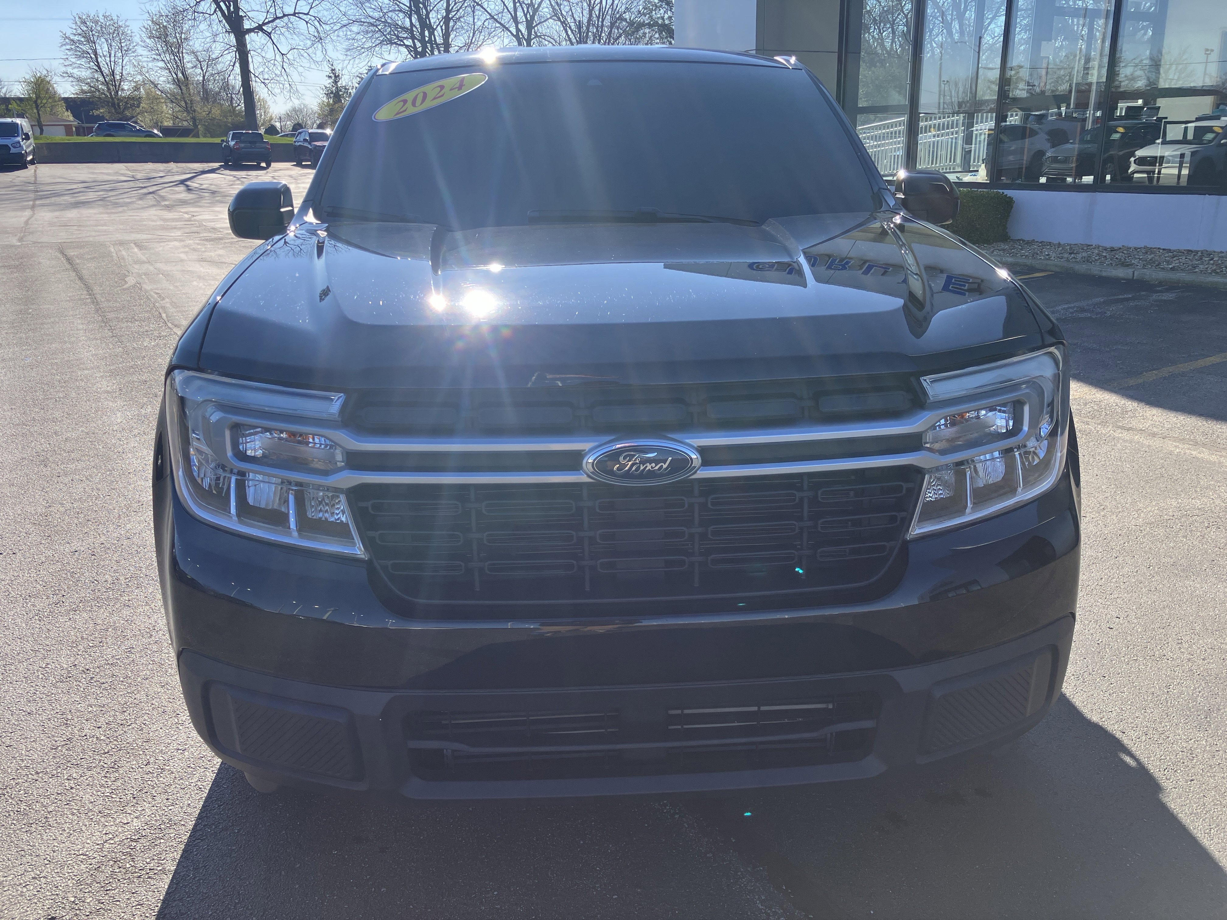 Certified 2023 Ford Maverick Lariat w/ Equipment Group 500A Standard image 3