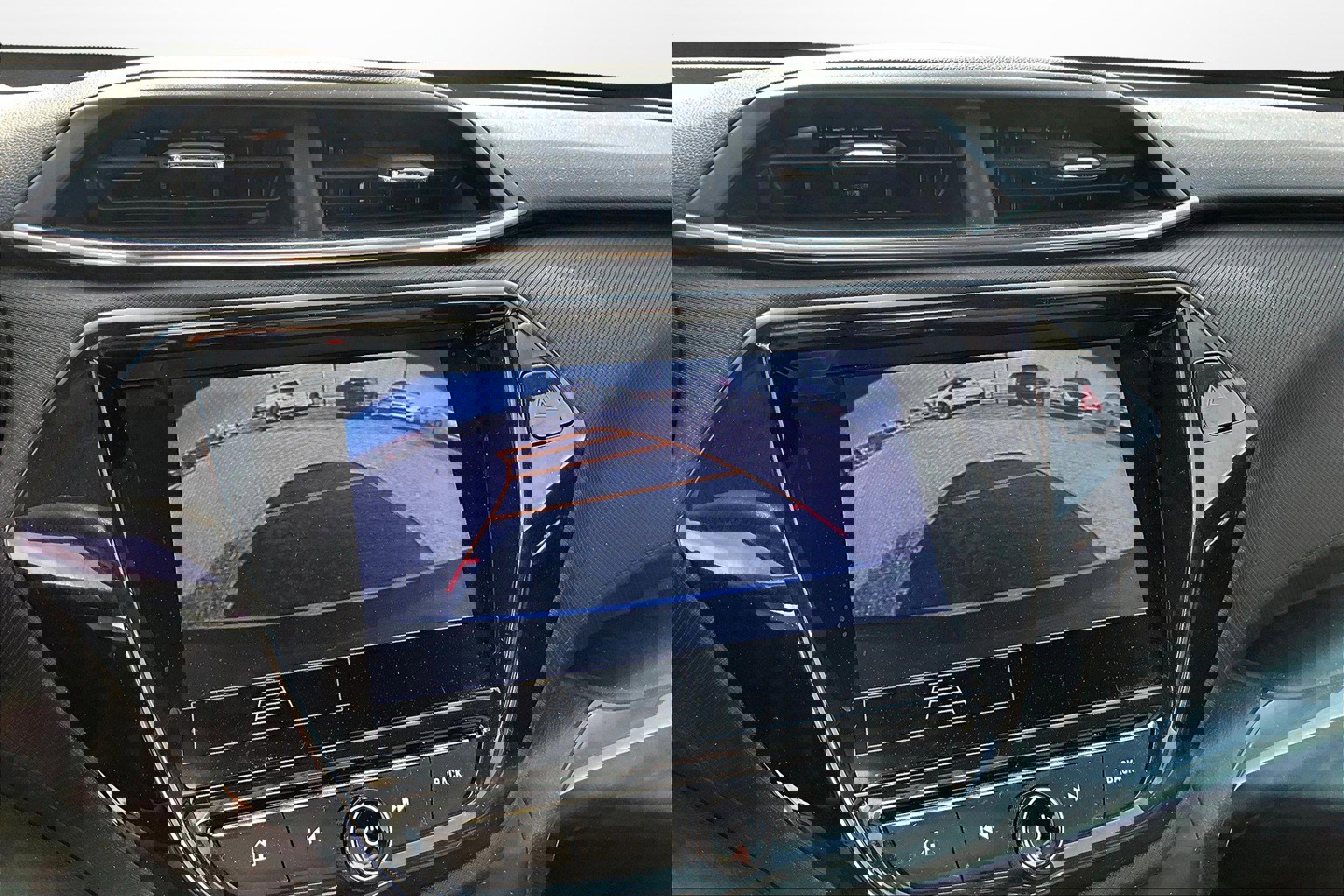 Used 2021 Chevrolet TrailBlazer LT w/ Convenience Package image 30