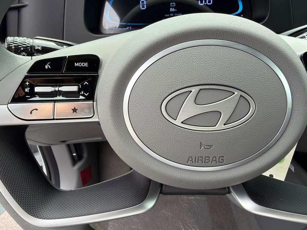 New 2026 Hyundai Elantra SE FWD image 27