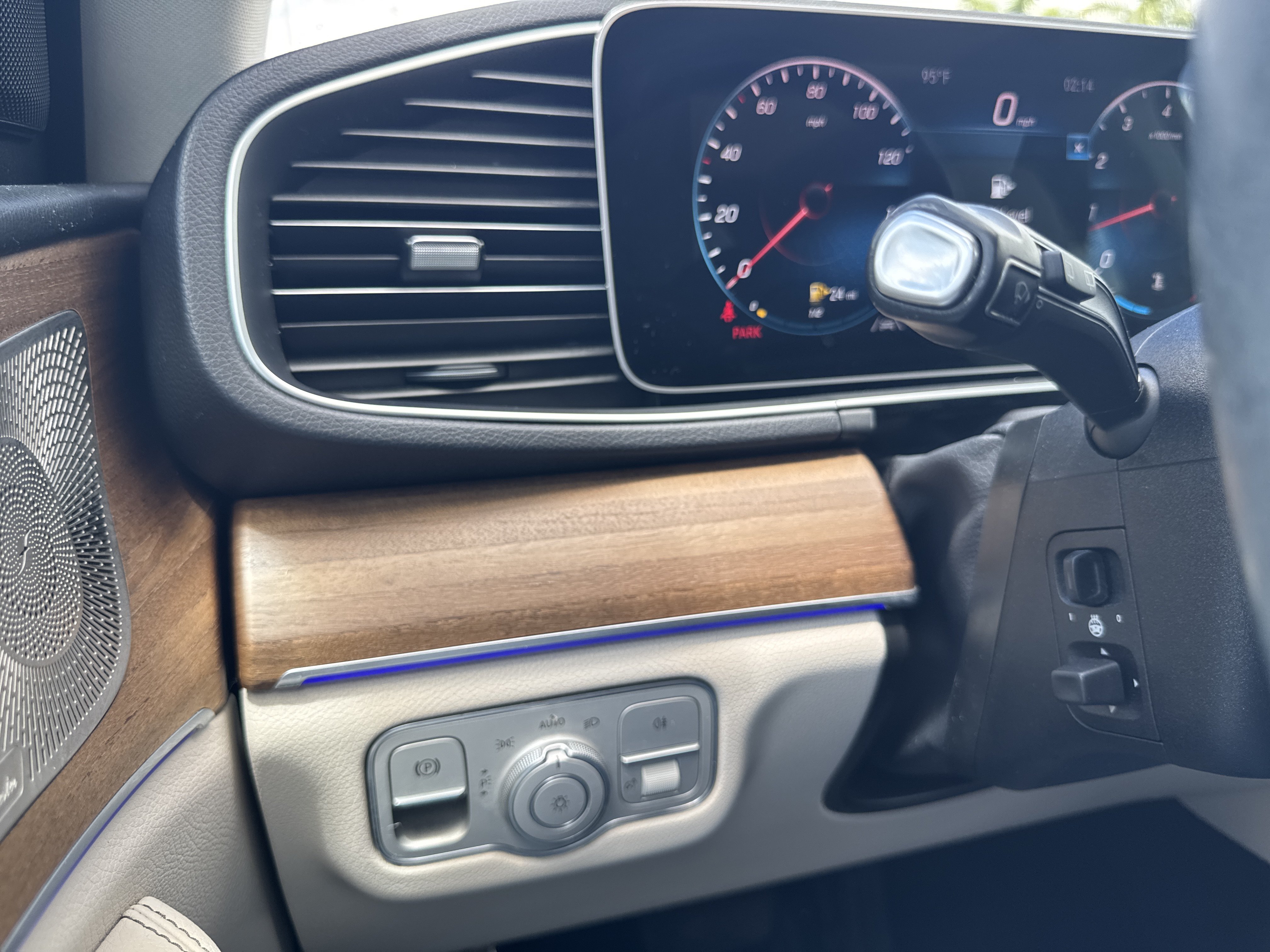 Used 2022 Mercedes-Benz GLE 350 image 30