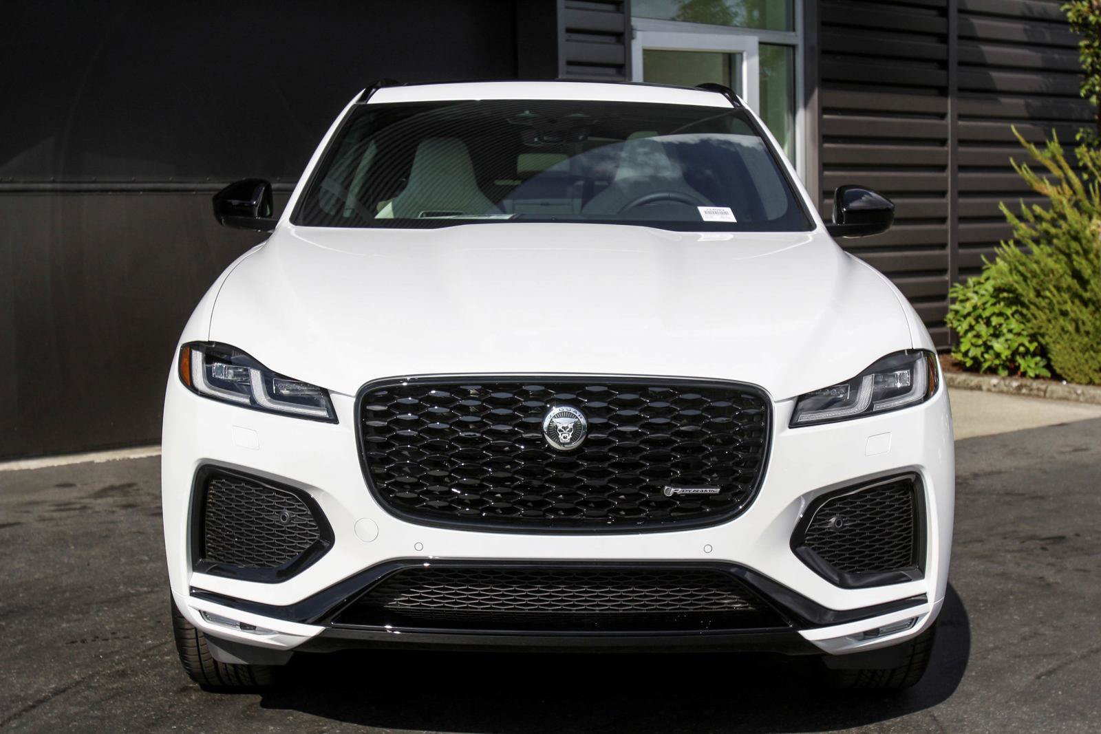 New 2025 Jaguar F-PACE R-Dynamic S AWD/4WD image 3