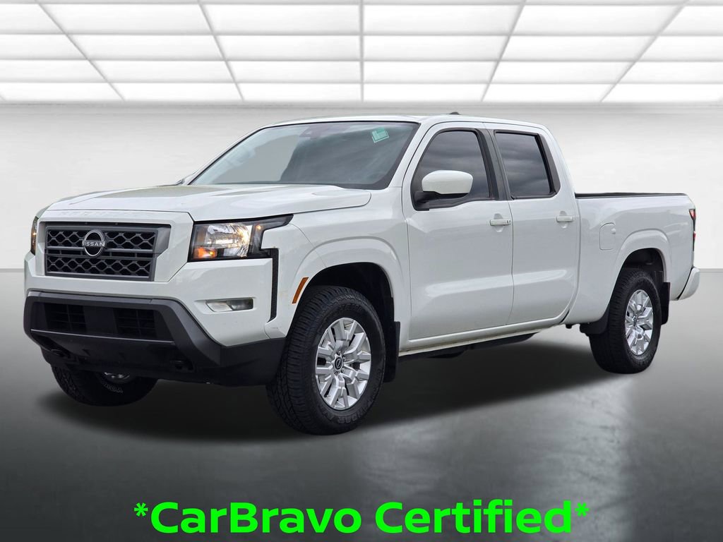 Used 2024 Nissan Frontier SV AWD/4WD image 2