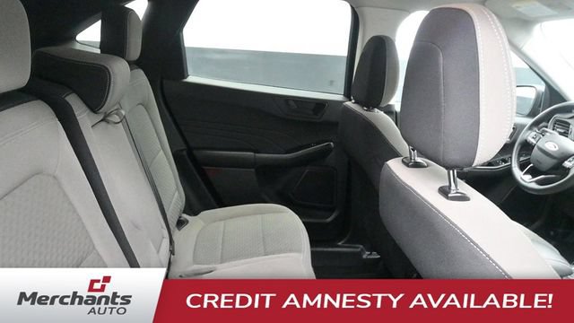 Used 2022 Ford Escape SE w/ SE Sport Appearance Package AWD/4WD image 10