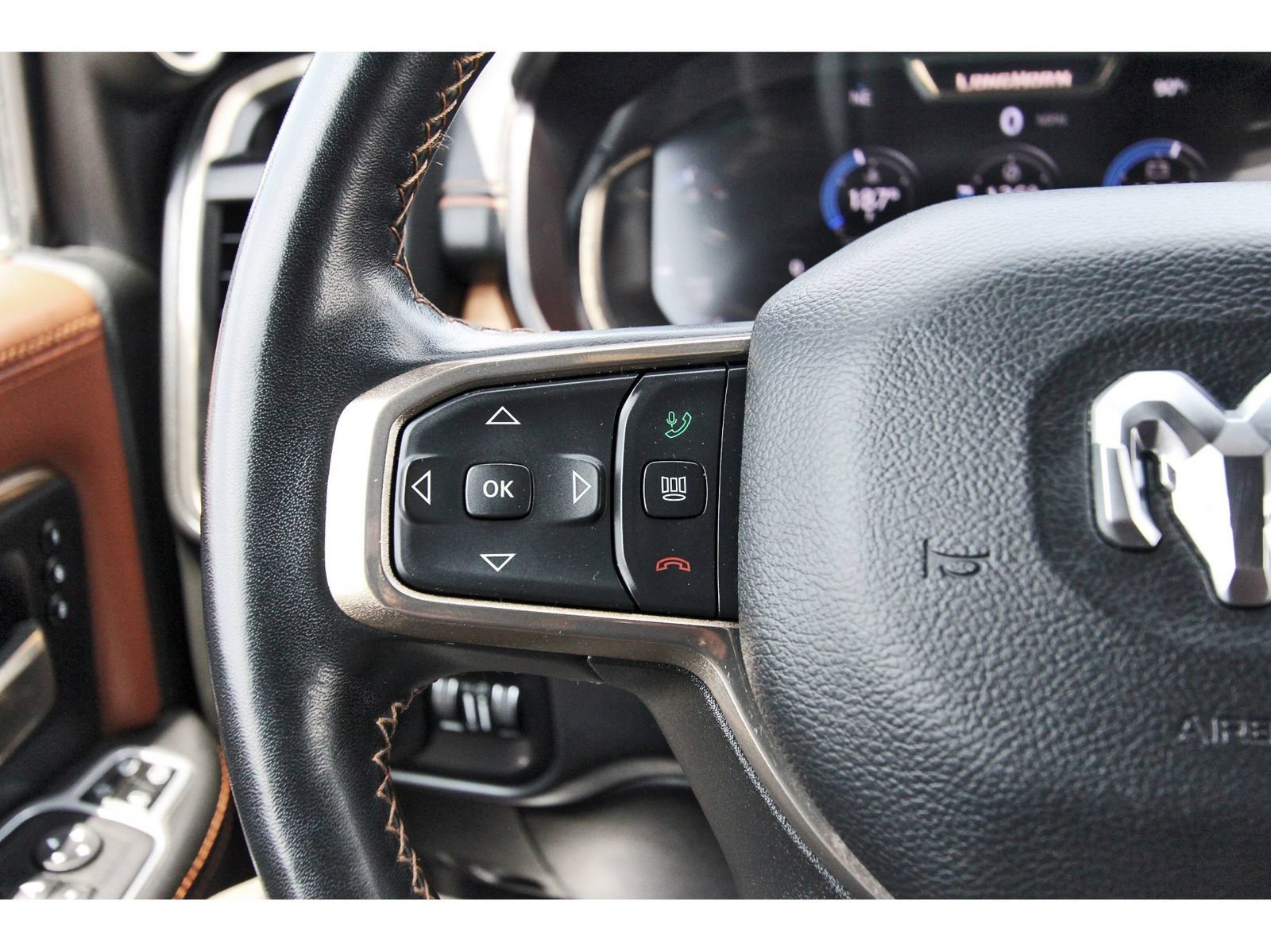 Used 2024 RAM 3500 Limited w/ Towing Technology Group AWD/4WD image 24