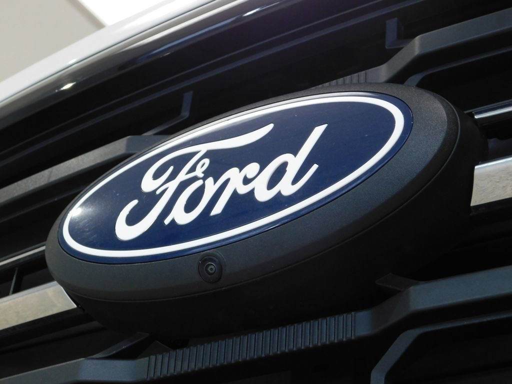 Used 2024 Ford F150 XLT w/ Tow/Haul Package AWD/4WD image 18