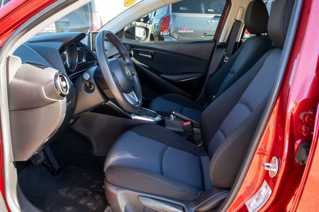 Used 2016 Scion iA image 12